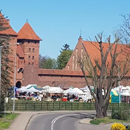 U Julii Z Widokiem Na Zamek Мальборк